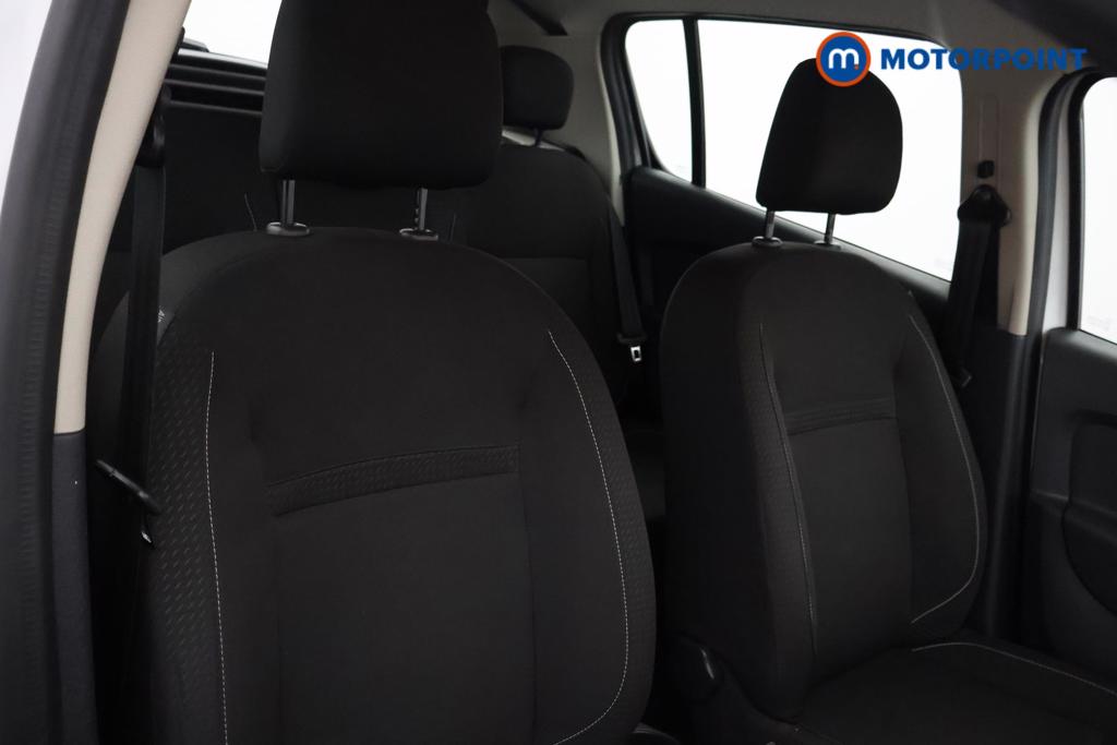 Dacia Sandero Essential Manual Petrol Hatchback - Stock Number (1485624) - 9th supplementary image
