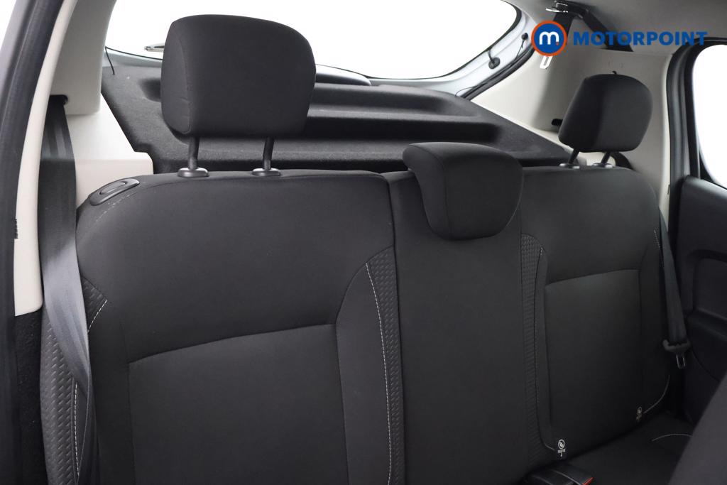 Dacia Sandero Essential Manual Petrol Hatchback - Stock Number (1485624) - 10th supplementary image