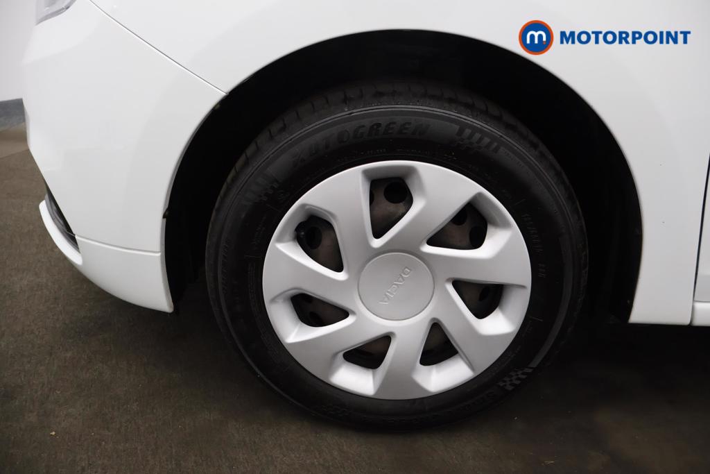 Dacia Sandero Essential Manual Petrol Hatchback - Stock Number (1485624) - 15th supplementary image
