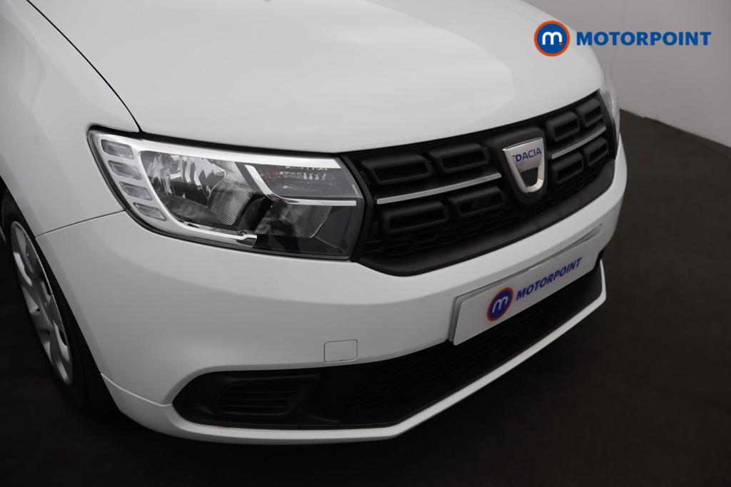 Dacia Sandero Essential Manual Petrol Hatchback - Stock Number (1485624) - 17th supplementary image