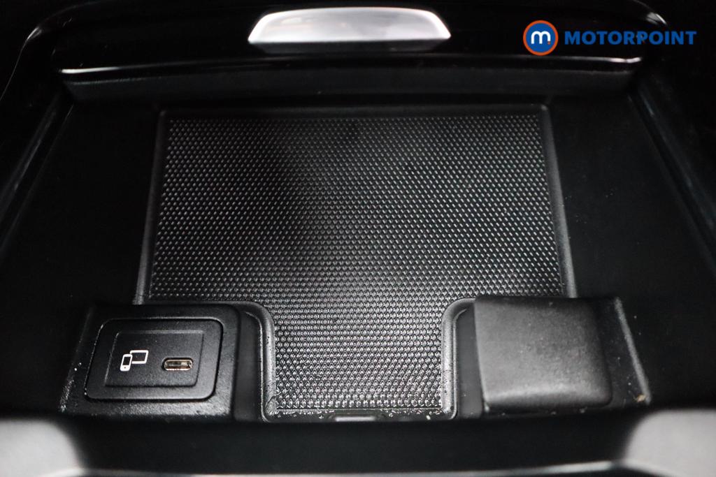 Mercedes-Benz A Class Amg Line Automatic Petrol Hatchback - Stock Number (1520619) - 14th supplementary image