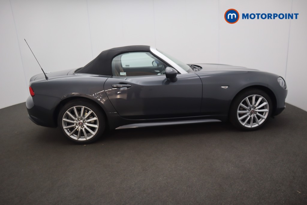 Fiat 124 Spider Lusso Plus Manual Petrol Convertible - Stock Number (1528966) - 22nd supplementary image