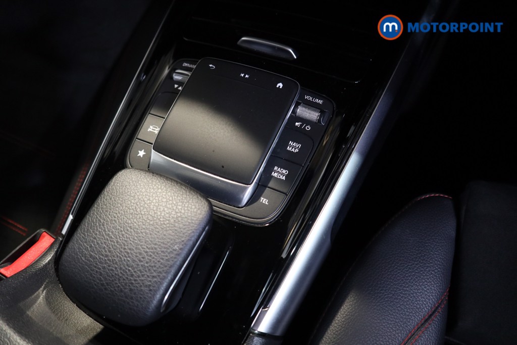 Mercedes-Benz GLB Amg Line Automatic Petrol SUV - Stock Number (1530175) - 8th supplementary image