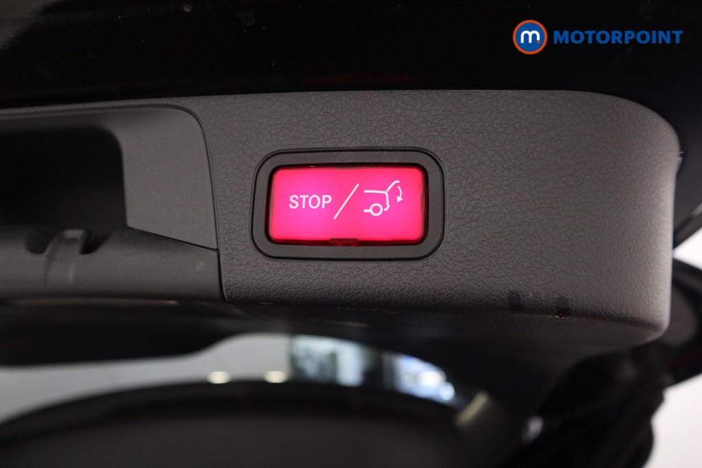 Mercedes-Benz GLB Amg Line Automatic Petrol SUV - Stock Number (1530175) - 16th supplementary image