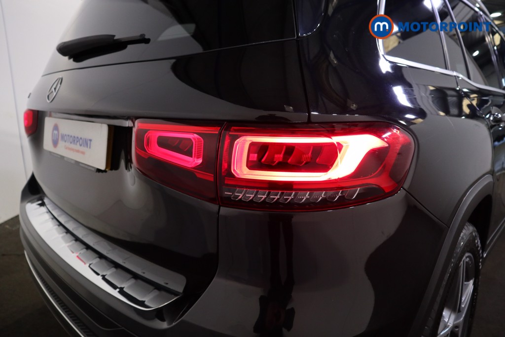 Mercedes-Benz GLB Amg Line Automatic Petrol SUV - Stock Number (1530175) - 22nd supplementary image