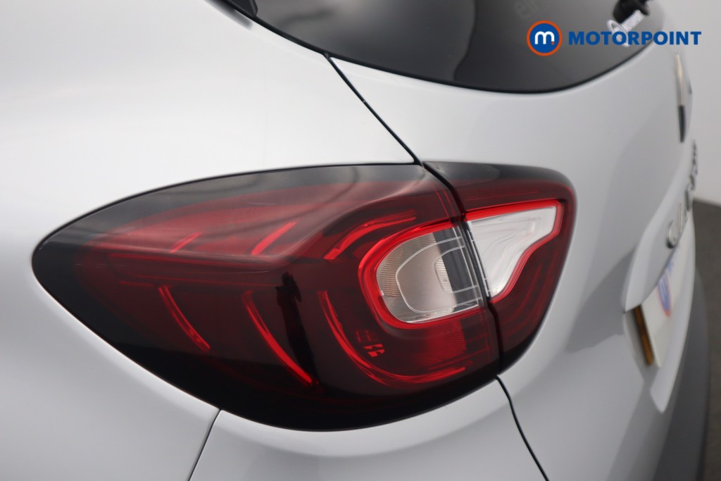 Renault Captur Iconic Manual Petrol SUV - Stock Number (1532248) - 25th supplementary image