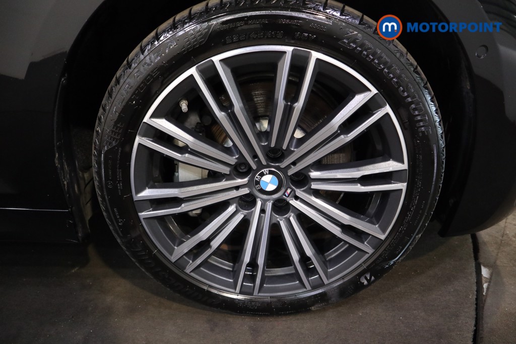 BMW 3 Series M Sport Automatic Petrol Plug-In Hybrid Saloon - Stock Number (1532478) - 18th supplementary image