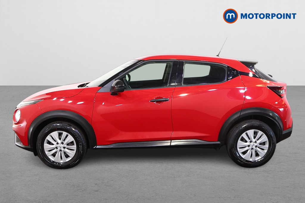 Nissan Juke Visia Manual Petrol SUV - Stock Number (1532554) - Passenger side