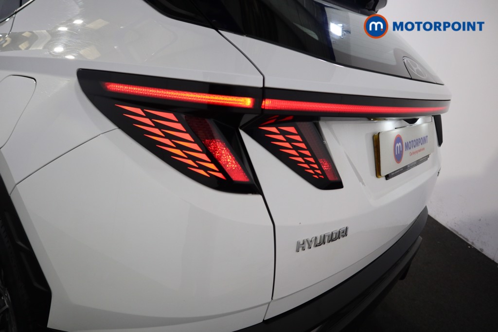 Hyundai Tucson Se Connect Manual Petrol SUV - Stock Number (1533725) - 20th supplementary image