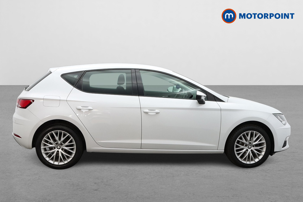 Seat Leon Se Dynamic Manual Petrol Hatchback - Stock Number (1535407) - Drivers side
