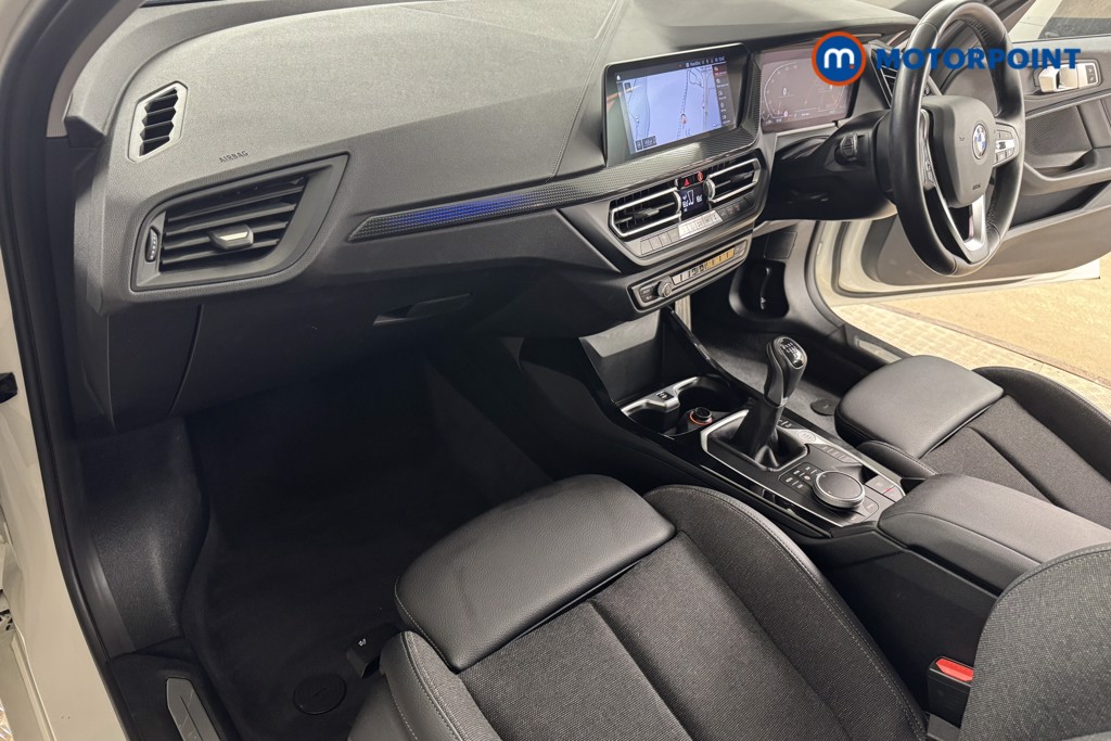 BMW 1 Series Sport Manual Petrol Hatchback - Stock Number (1537965) - 8th supplementary image
