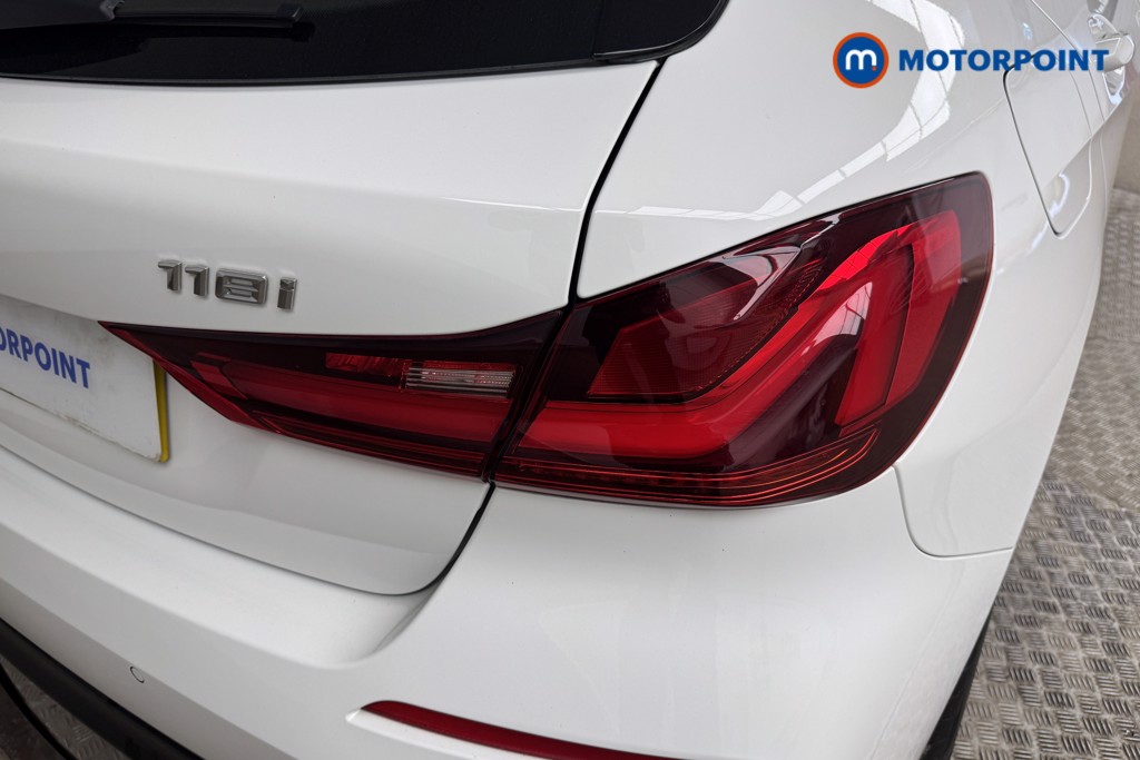 BMW 1 Series Sport Manual Petrol Hatchback - Stock Number (1537965) - 18th supplementary image