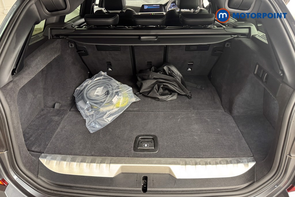 BMW 3 Series M Sport Automatic Petrol Plug-In Hybrid Estate - Stock Number (1539132) - 3rd supplementary image