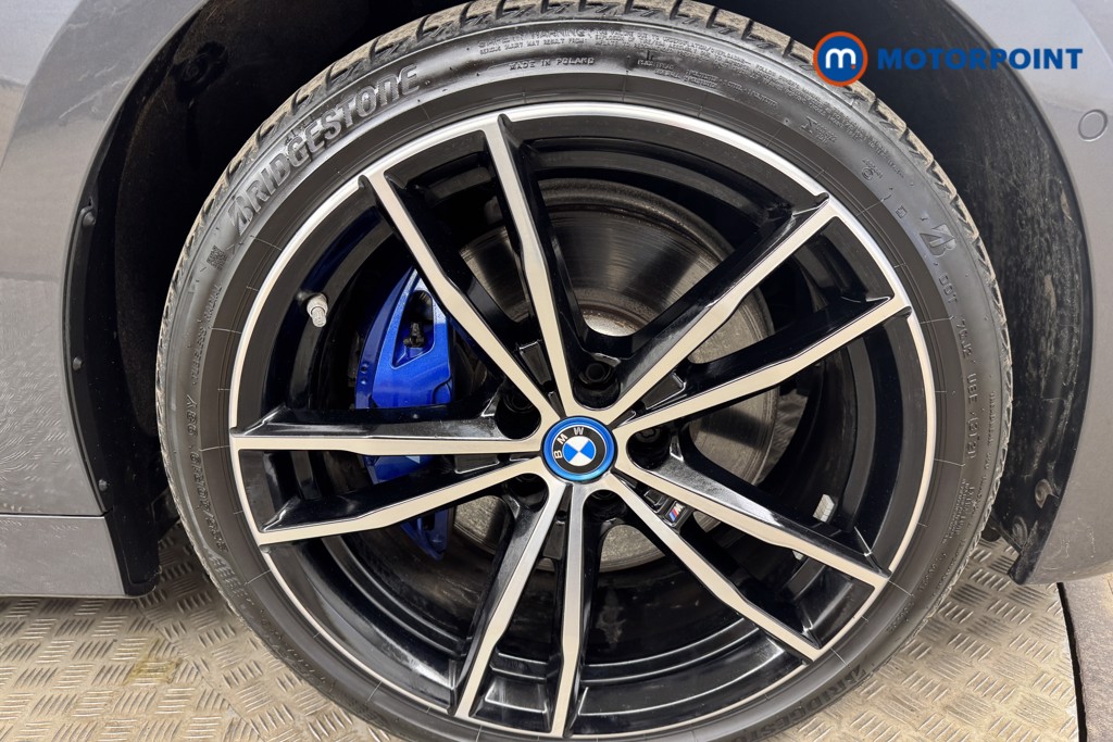 BMW 3 Series M Sport Automatic Petrol Plug-In Hybrid Estate - Stock Number (1539132) - 25th supplementary image