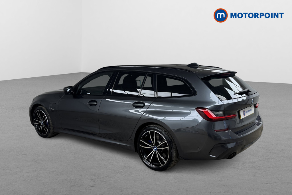 BMW 3 Series M Sport Automatic Petrol Plug-In Hybrid Estate - Stock Number (1539132) - Passenger side rear corner