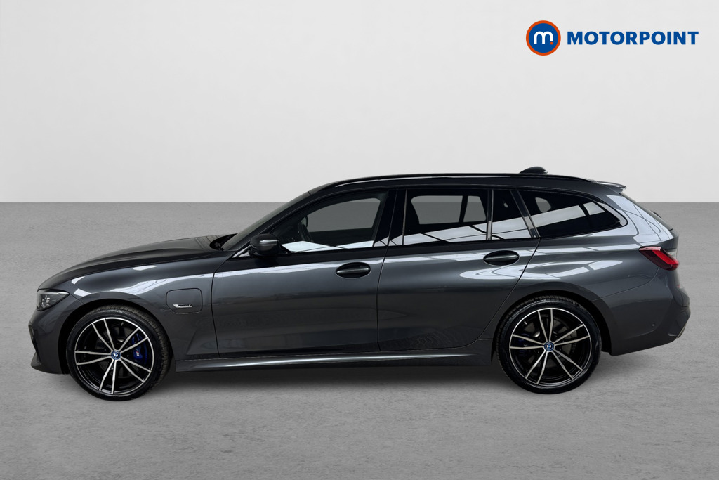 BMW 3 Series M Sport Automatic Petrol Plug-In Hybrid Estate - Stock Number (1539132) - Passenger side