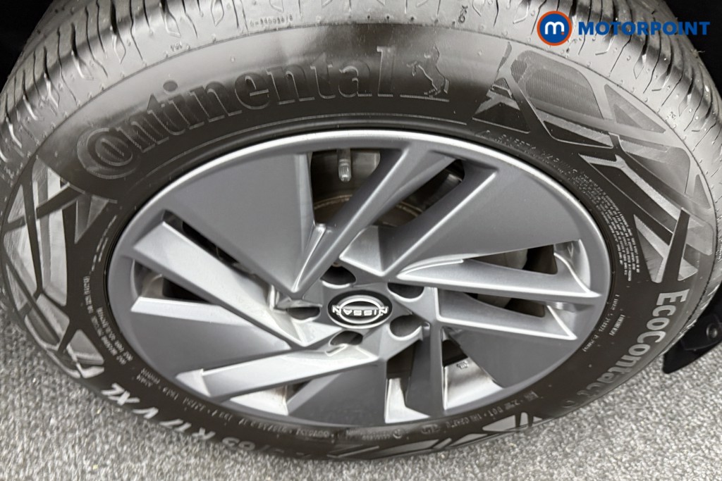 Nissan Qashqai Acenta Premium Automatic Petrol SUV - Stock Number (1539355) - 31st supplementary image