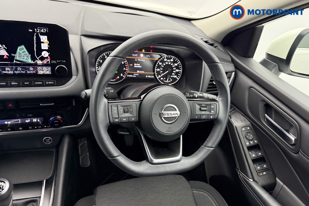Nissan Qashqai N-Connecta Manual Petrol SUV - Stock Number (1539362) - 3rd supplementary image