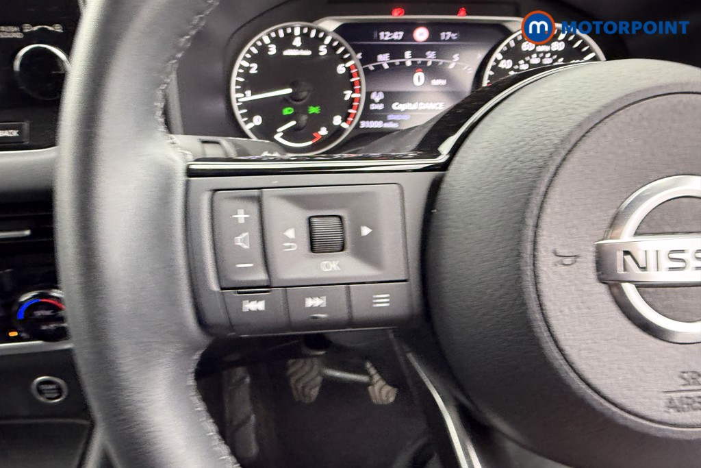 Nissan Qashqai N-Connecta Manual Petrol SUV - Stock Number (1539362) - 13th supplementary image