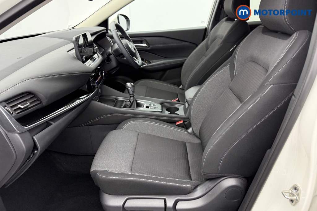 Nissan Qashqai N-Connecta Manual Petrol SUV - Stock Number (1539362) - 22nd supplementary image