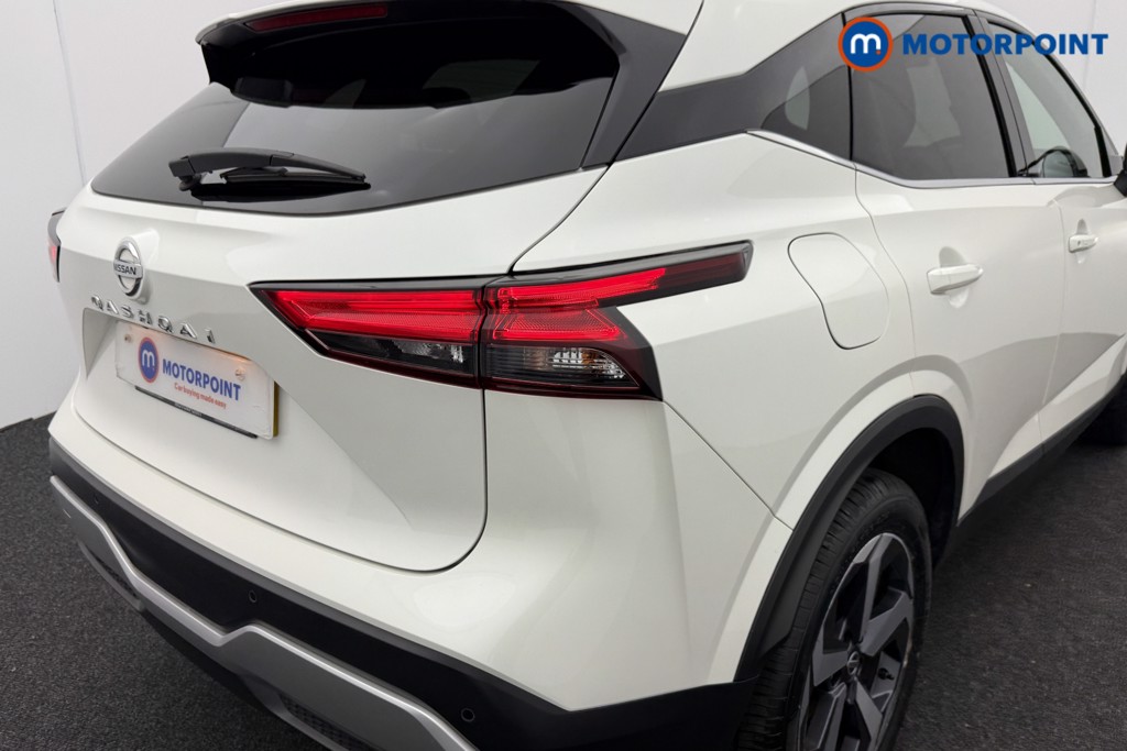 Nissan Qashqai N-Connecta Manual Petrol SUV - Stock Number (1539362) - 26th supplementary image