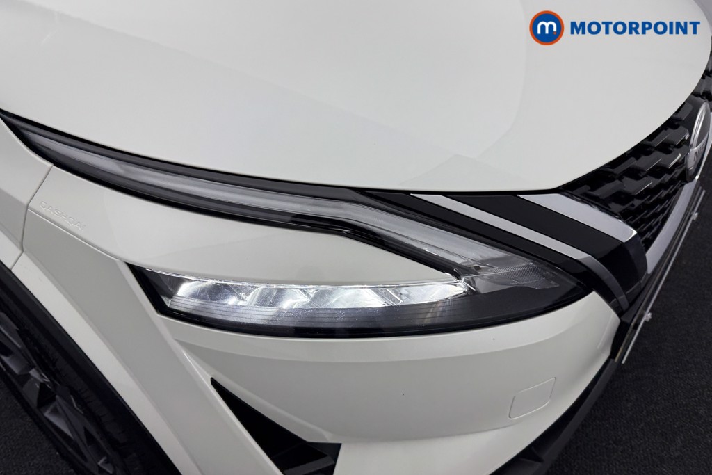 Nissan Qashqai N-Connecta Manual Petrol SUV - Stock Number (1539362) - 27th supplementary image