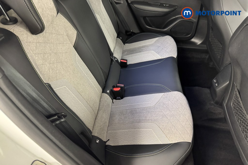 Peugeot 2008 Gt Premium Automatic Electric SUV - Stock Number (1539545) - 4th supplementary image