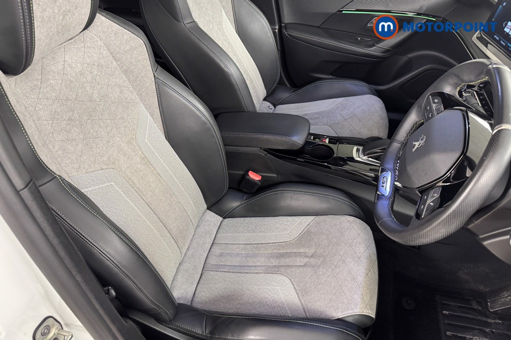 Peugeot 2008 Gt Premium Automatic Electric SUV - Stock Number (1539545) - 5th supplementary image