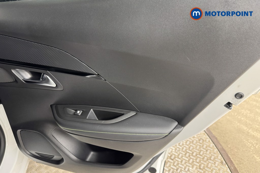 Peugeot 2008 Gt Premium Automatic Electric SUV - Stock Number (1539545) - 17th supplementary image