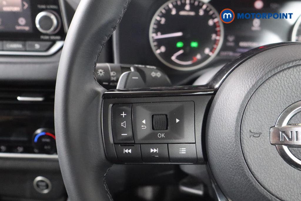 Nissan Qashqai Acenta Premium Automatic Petrol SUV - Stock Number (1540086) - 9th supplementary image