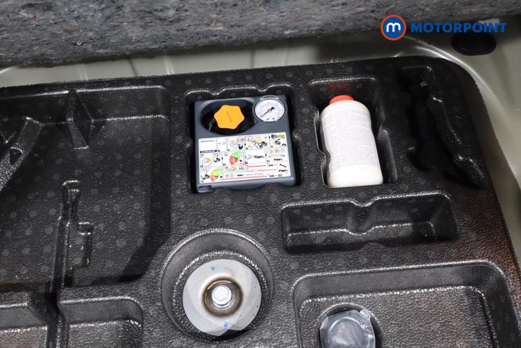 Nissan Qashqai Acenta Premium Automatic Petrol SUV - Stock Number (1540086) - 24th supplementary image