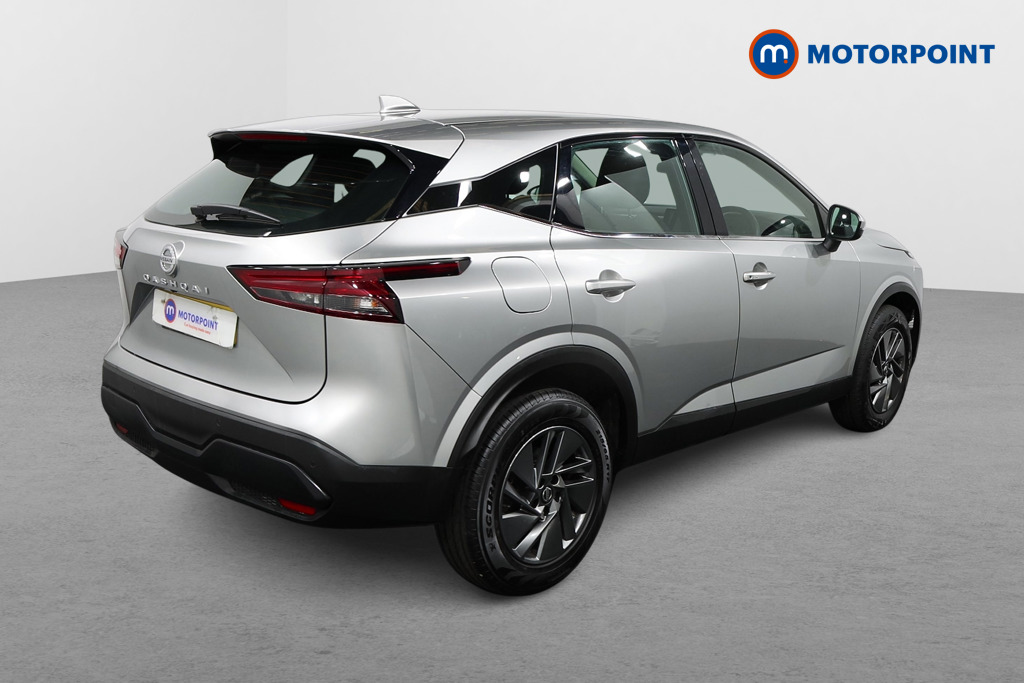 Nissan Qashqai Acenta Premium Automatic Petrol SUV - Stock Number (1540086) - Drivers side rear corner