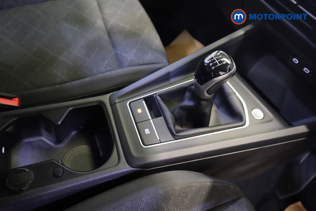 Volkswagen Golf Life Manual Petrol Hatchback - Stock Number (1540728) - 5th supplementary image