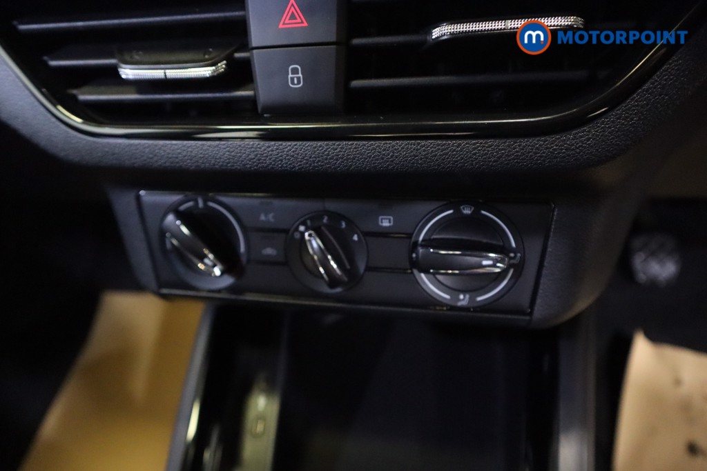 Skoda Kamiq SE Manual Petrol SUV - Stock Number (1540929) - 4th supplementary image