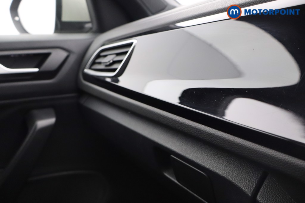 Volkswagen T-Roc R-Line Automatic Petrol SUV - Stock Number (1541160) - 10th supplementary image