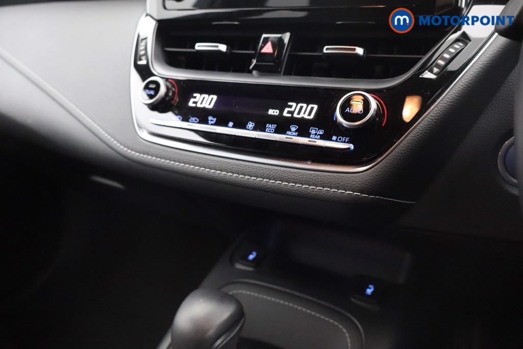 Toyota Corolla Design Automatic Petrol-Electric Hybrid Hatchback - Stock Number (1541166) - 9th supplementary image