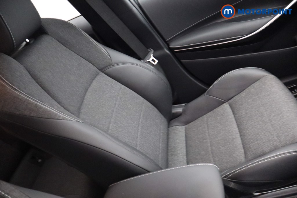 Toyota Corolla Design Automatic Petrol-Electric Hybrid Hatchback - Stock Number (1541166) - 14th supplementary image