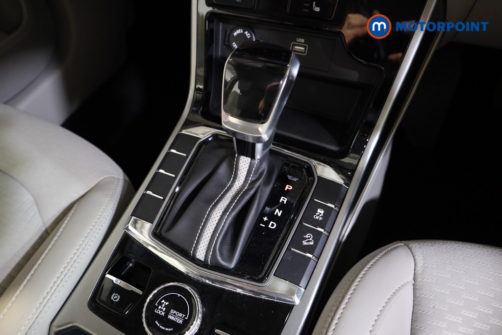 Ssangyong Korando Pioneer Automatic Diesel SUV - Stock Number (1541515) - 8th supplementary image