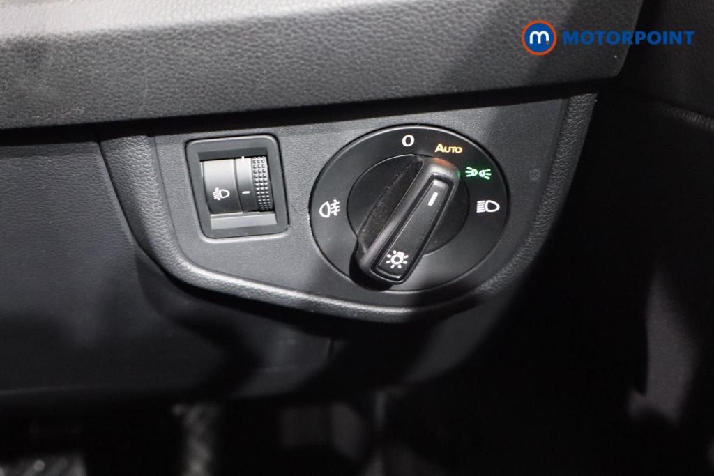 Volkswagen Polo Life Manual Petrol Hatchback - Stock Number (1541651) - 12th supplementary image