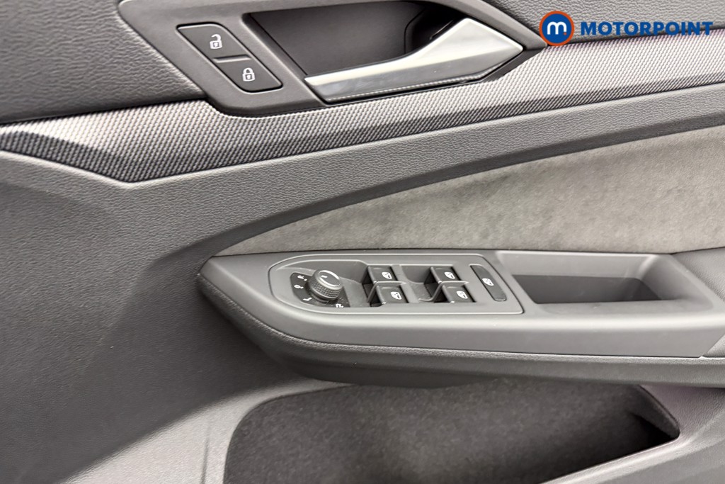 Volkswagen Golf R-Line Automatic Diesel Hatchback - Stock Number (1542417) - 15th supplementary image