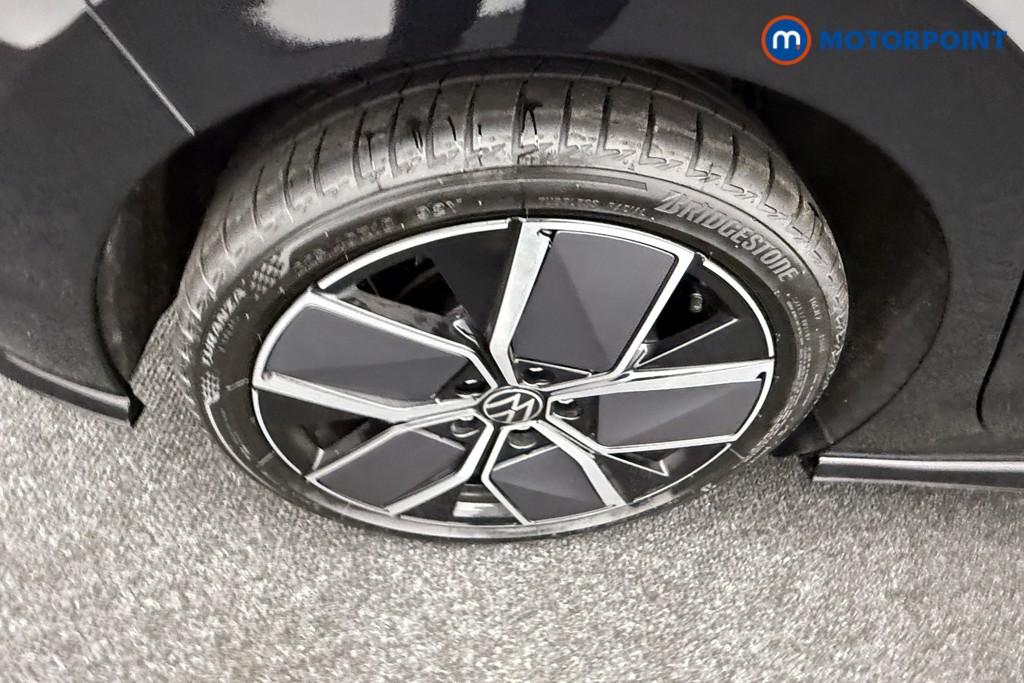 Volkswagen Golf R-Line Automatic Diesel Hatchback - Stock Number (1542417) - 29th supplementary image