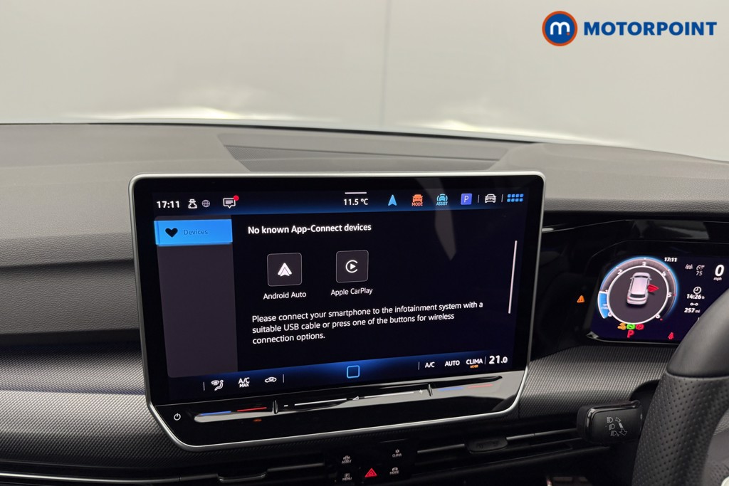 Volkswagen Golf R-Line Automatic Diesel Hatchback - Stock Number (1542418) - 2nd supplementary image