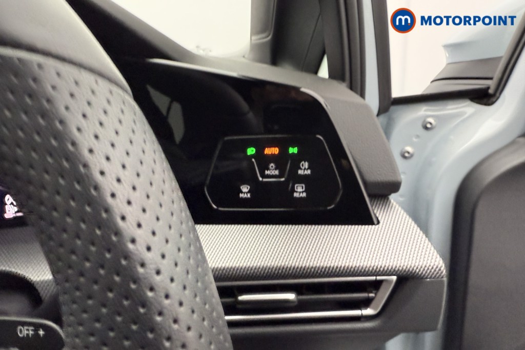 Volkswagen Golf R-Line Automatic Diesel Hatchback - Stock Number (1542418) - 15th supplementary image