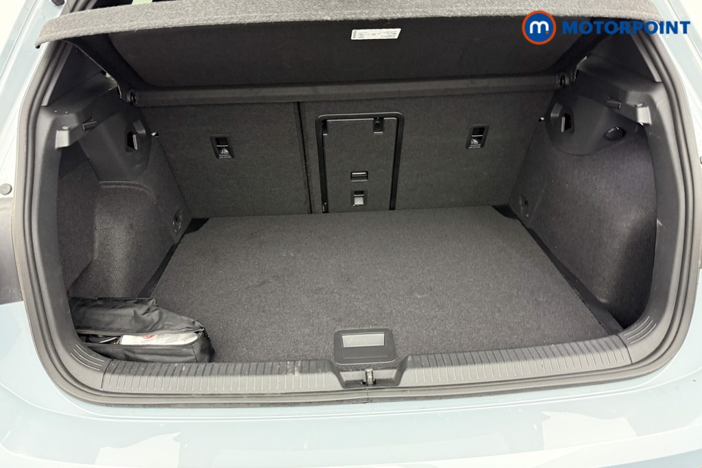 Volkswagen Golf R-Line Automatic Diesel Hatchback - Stock Number (1542418) - 20th supplementary image