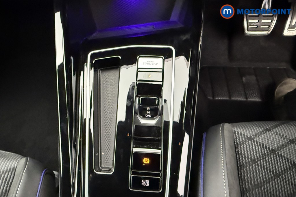 Volkswagen Golf R-Line Automatic Diesel Hatchback - Stock Number (1542419) - 11th supplementary image