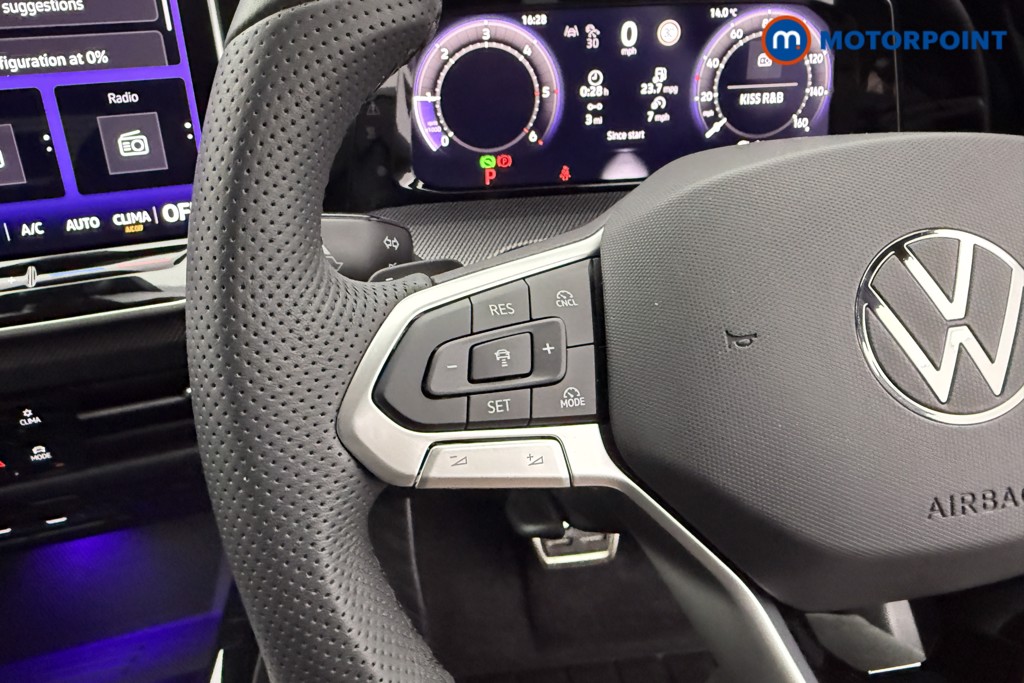 Volkswagen Golf R-Line Automatic Diesel Hatchback - Stock Number (1542419) - 12th supplementary image