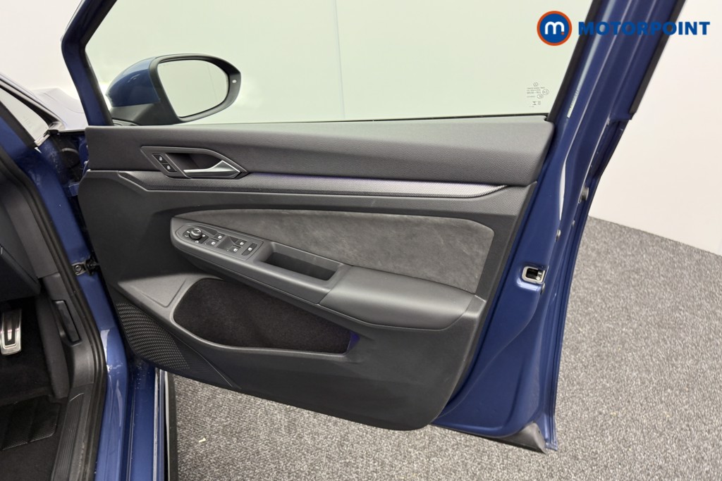 Volkswagen Golf R-Line Automatic Diesel Hatchback - Stock Number (1542419) - 16th supplementary image
