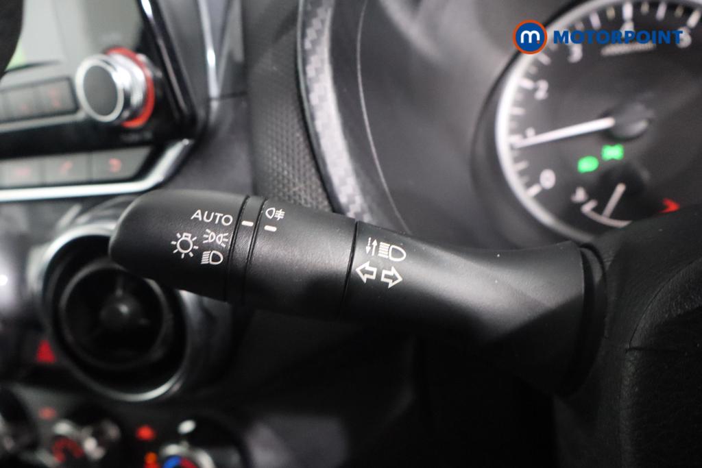 Nissan Juke Visia Manual Petrol SUV - Stock Number (1543049) - 8th supplementary image
