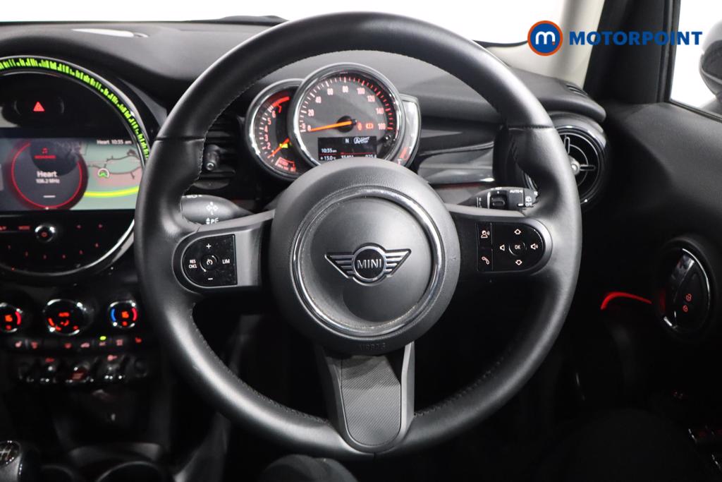 Mini Hatchback Cooper Classic Manual Petrol Hatchback - Stock Number (1543113) - 6th supplementary image