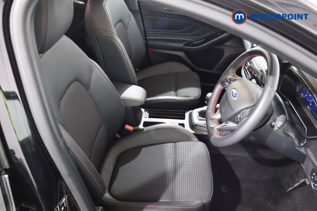 Ford Focus St-Line X Edition Manual Diesel Hatchback - Stock Number (1543655) - 4th supplementary image
